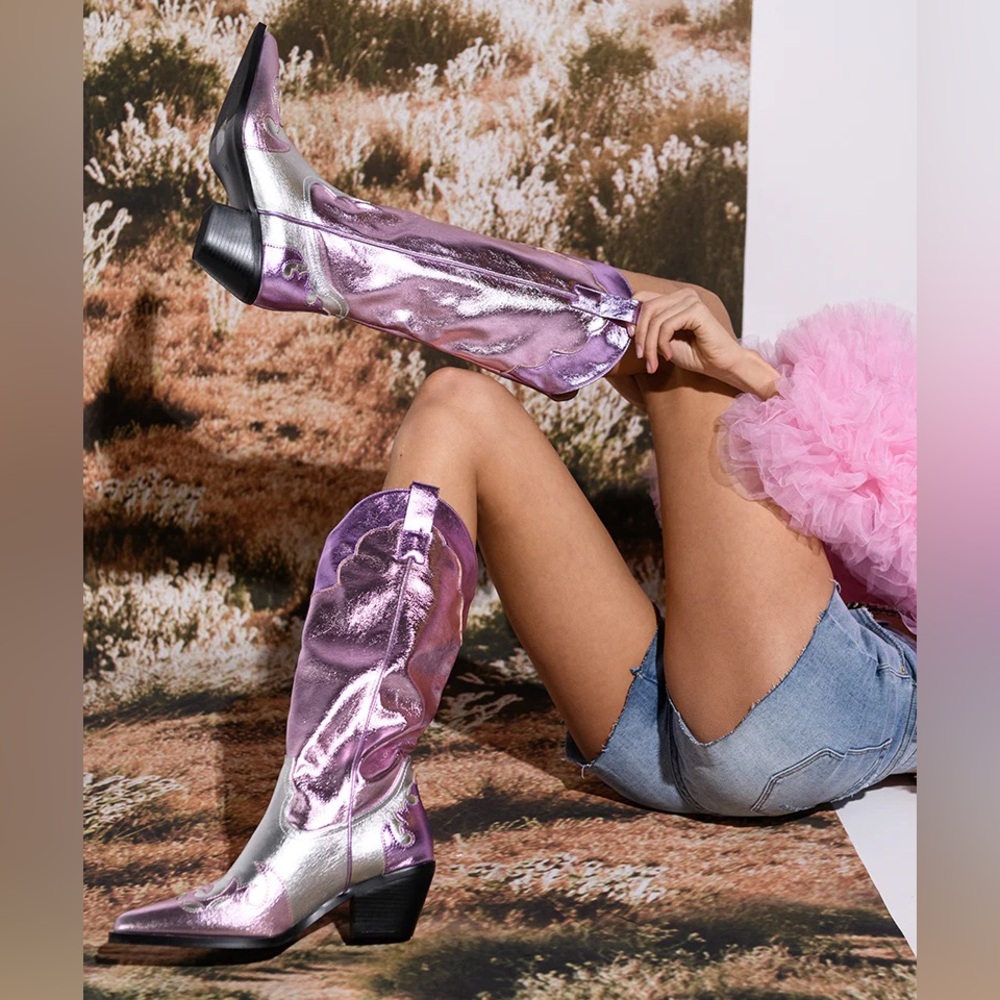 Women's Metallic Lavender & Silver Western Heeled Boots - Picture 6 of 9